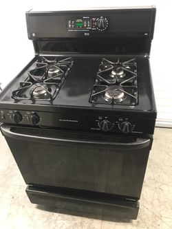 Dependable - GE 30” 4 BURNER GAS RANGE / STOVE IN BLACK