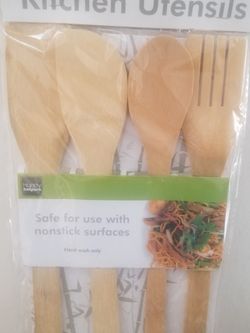 BAMBOO KITCHEN UTENSILS 