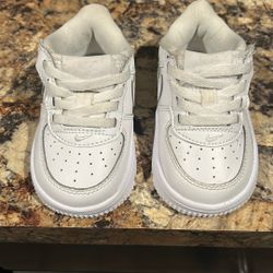 Girls nike Shoes Size (2)