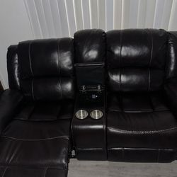 COUCH BRAND NEW / RECLINABLE, SILLON NUEVO