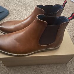 Steve Madden Chelsea Boots Size 12