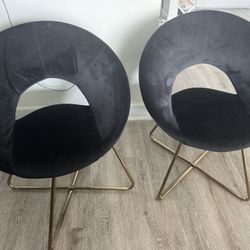 Accent Black Chairs 