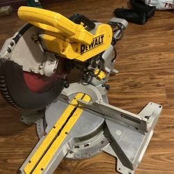 DeWalt 12 inch compound motor saw