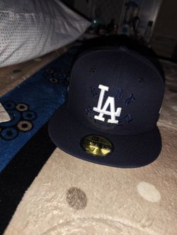 Born and and raised on L.A. navy blue hat new era size 7 1/2 navy blue