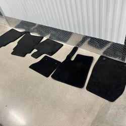 Six Land Rover floor mats $40
