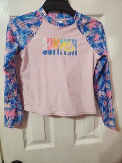 Girls Bathing Suit.. 🏝 8.00 Rash Guard/bikini Bottom