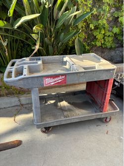 Milwaukee tool cart