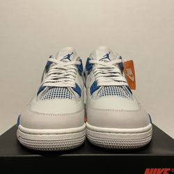Jordan 4 “Military Blue” Size 13
