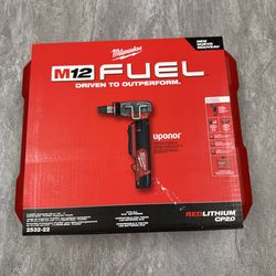 Milwuakee M12 Fuel ProPex Expander Kit w/ 1/2” -1” Rapid seal ProPex expander heads