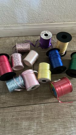 Party ribbons