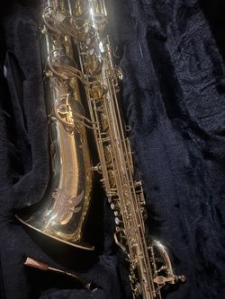 International woodwinds Bari sax