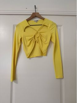 Fashion nova top large $5
