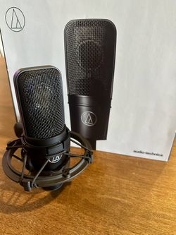 Audio-Technica AT4040 Cardioid Condenser Microphone