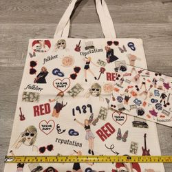 Tote Bag With Makeup Bag!  Swift Theme