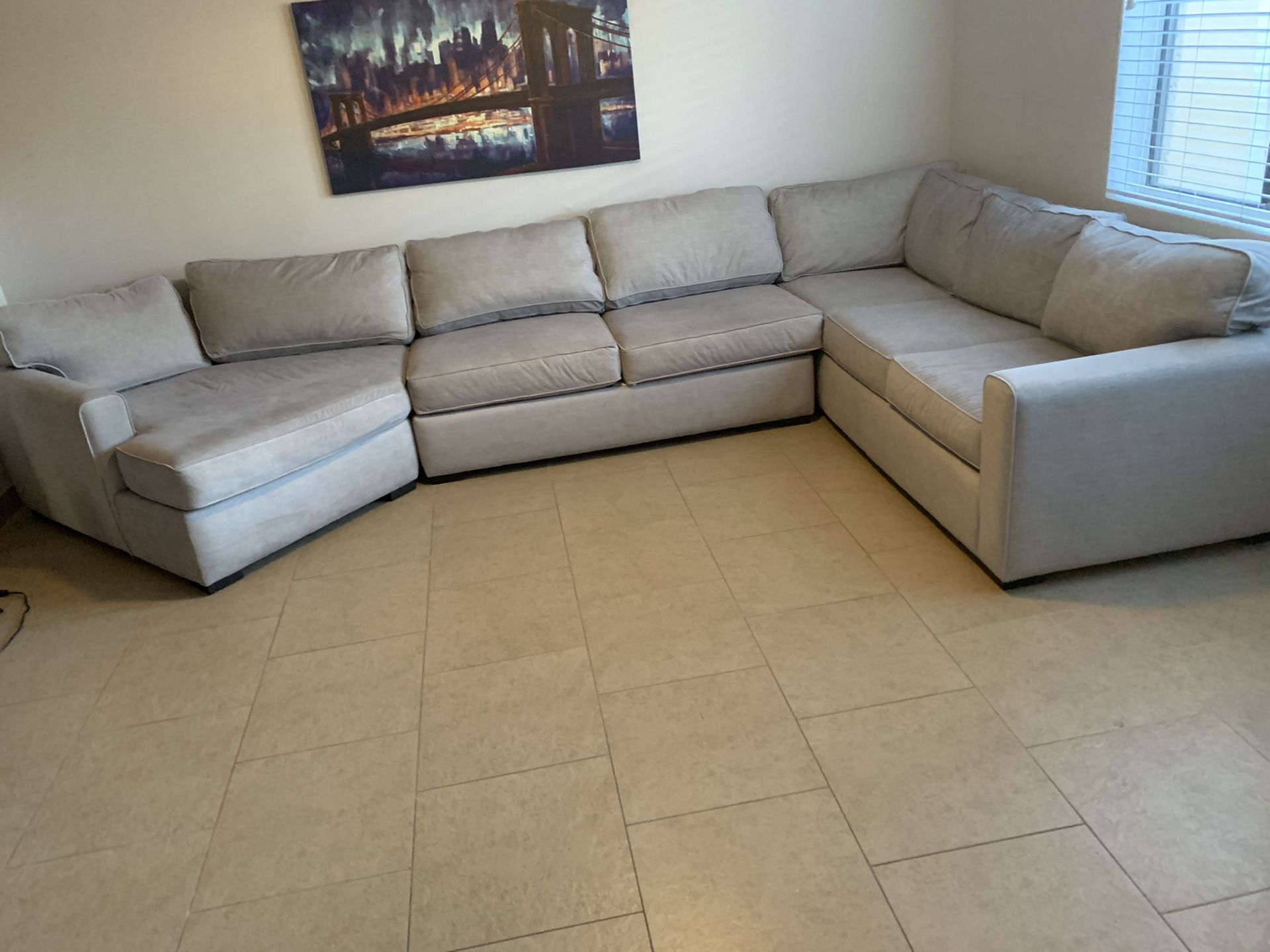 Large couch, good condition