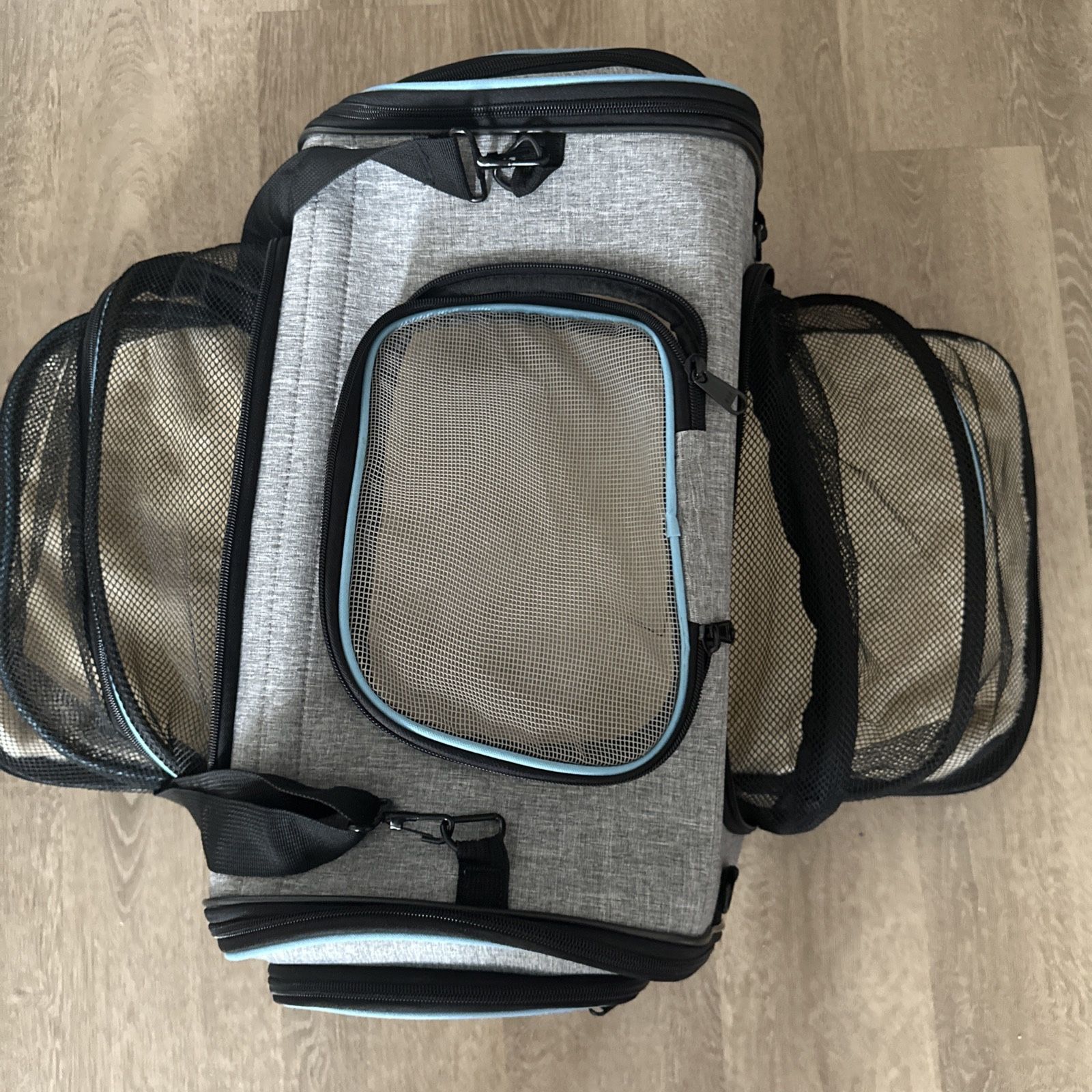 Siivton Pet Carrier 4 Sides Expandable Dog/Cat Carrier Bag with Removable Pad