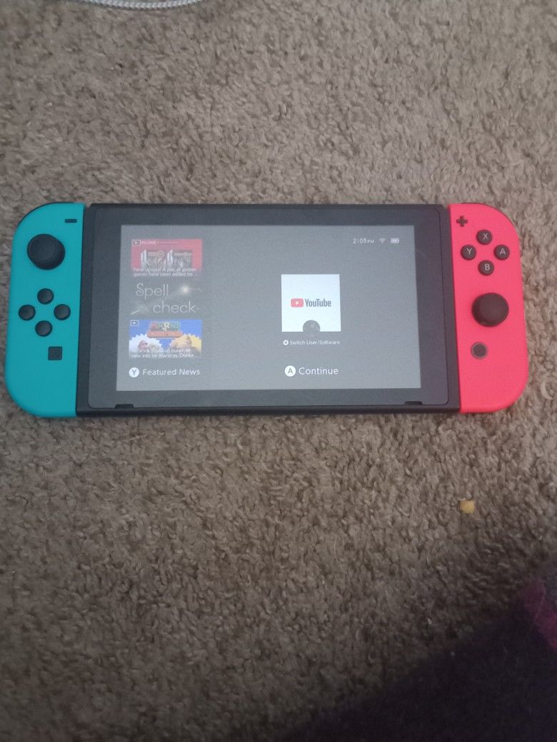 Nintendo Switch 