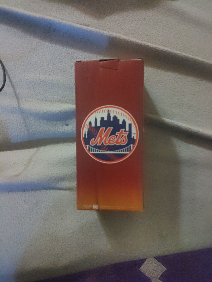 New York Mets Mr. Met On The Moon Bobblehead for Sale in West Palm Beach,  FL - OfferUp