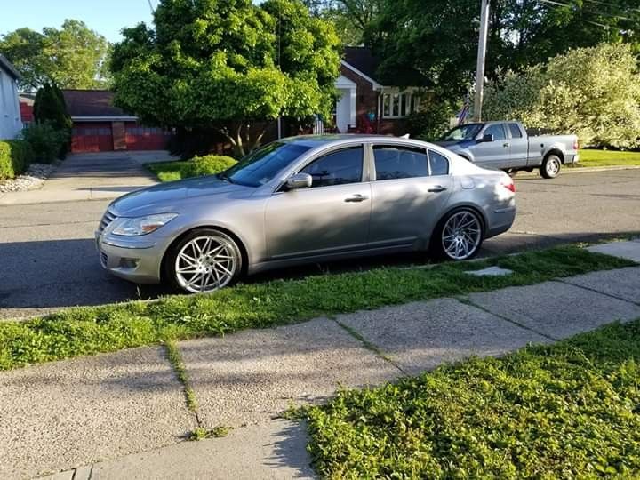 20" Ace Alloy Driven Wheels with tires