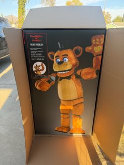 Five Nights at Freddy's Freddy Fazbear Animatronic