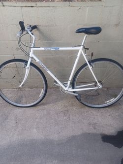 MONGOOSE size 700 frame 61cm Speed 18