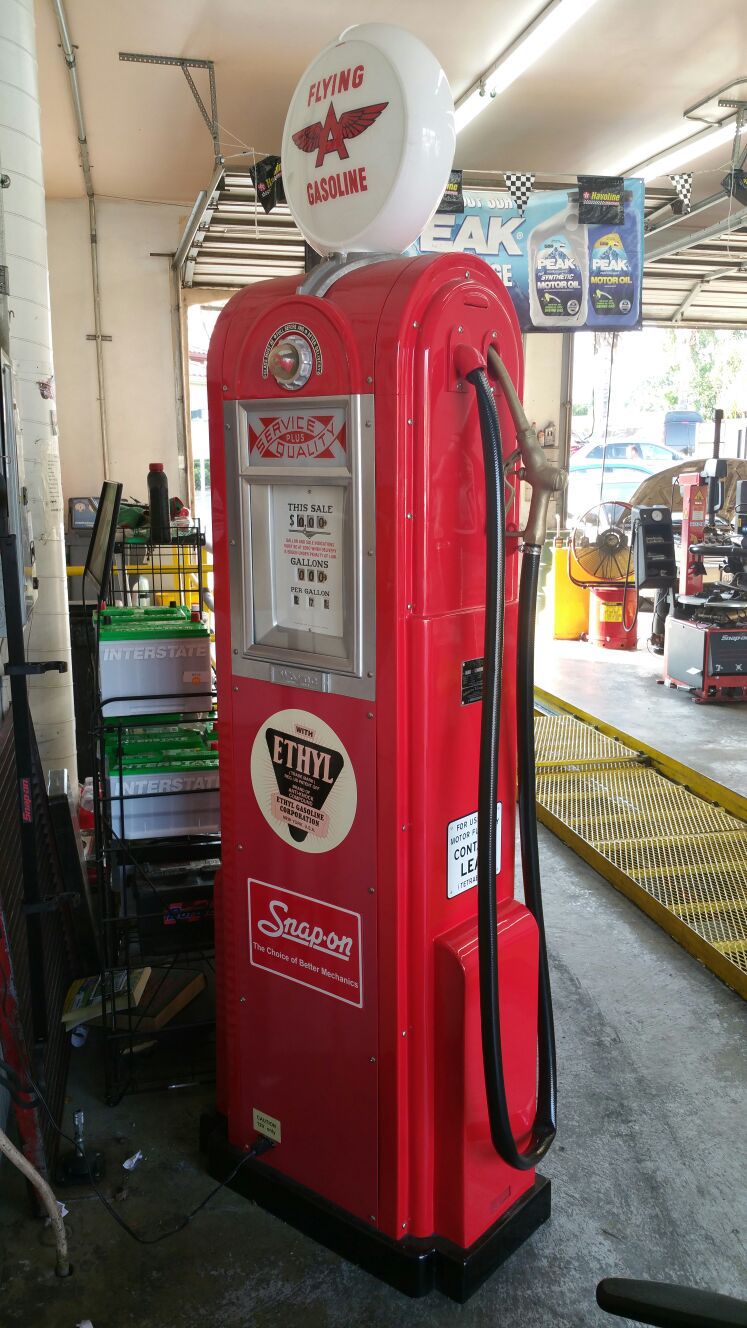 Vintage Gas pump Wayne 60 model