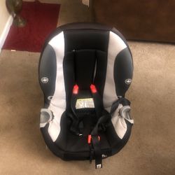 Car seat 