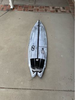 Great White Twin 5’8” 29L
