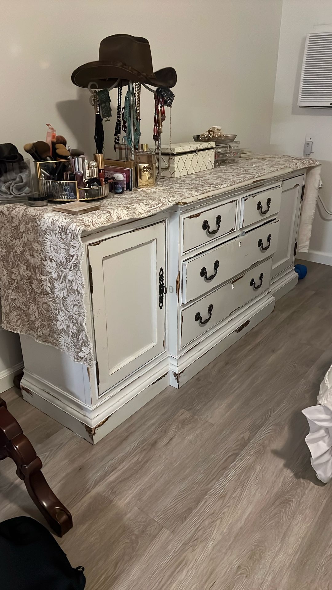 FREE Vintage Distressed Dresser