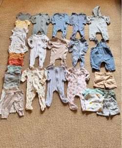 Baby boys clothing bundle size 6 months