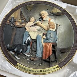 Norman Rockwell Centennial Plate “The Toy Maker” 1993 – Mint in Box
