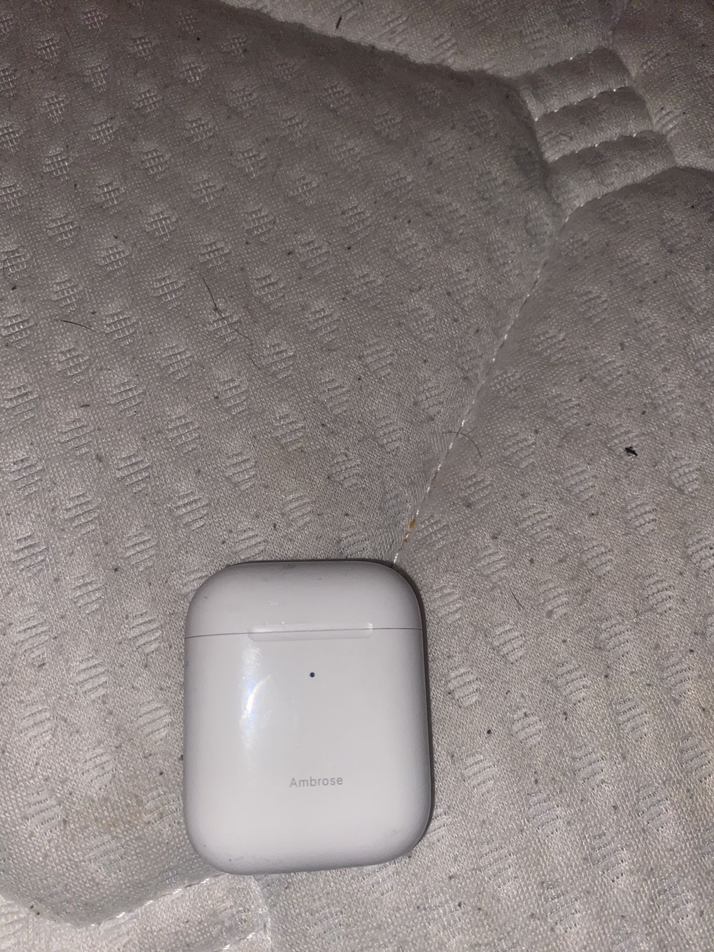 AirPod Gen 2