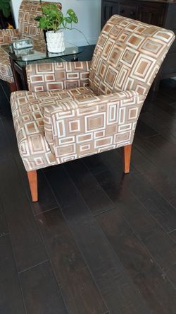 Pier 1 Living Room Chairs