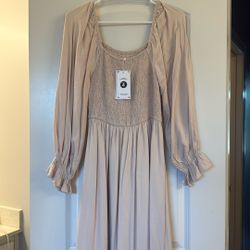 Women’s Dress -neutral 
