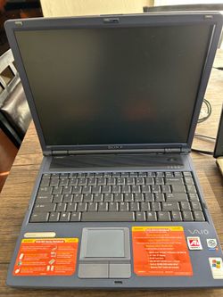 Sony vaio laptop an Aspire laptop and a Inspiron 1525