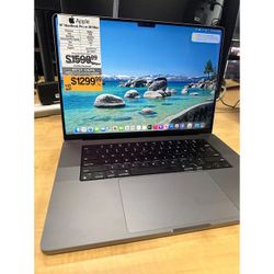 MASSIVE SALE! Apple 16" MacBook Pro Retina M1 Max 10-Core CPU, 24-Core GPU, 32GB Ram, 512GB SSD 2021