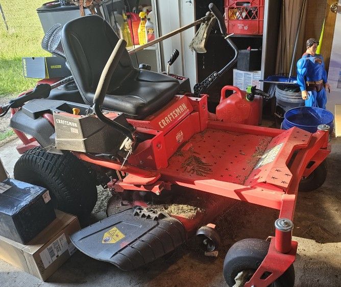 Zero Turn Mower Craftsman Z530 46" 22hp