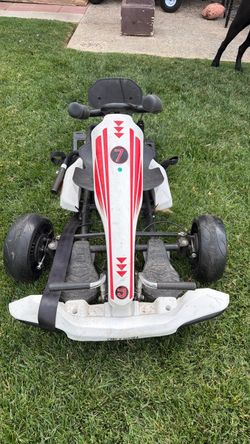 Kids go cart