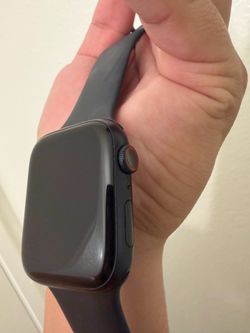 Series 8 Apple Watch