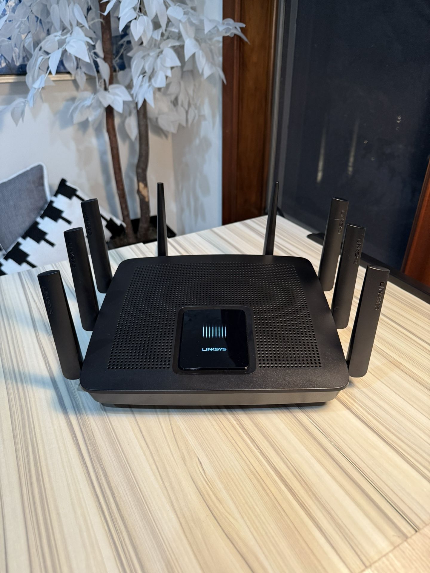 Linksys EA9400 Wi-Fi Router