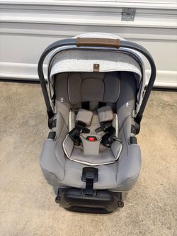 Nuna Pipa RX  car seat and Nuna Tavo Next stroller