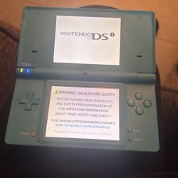 Nintendo DSI