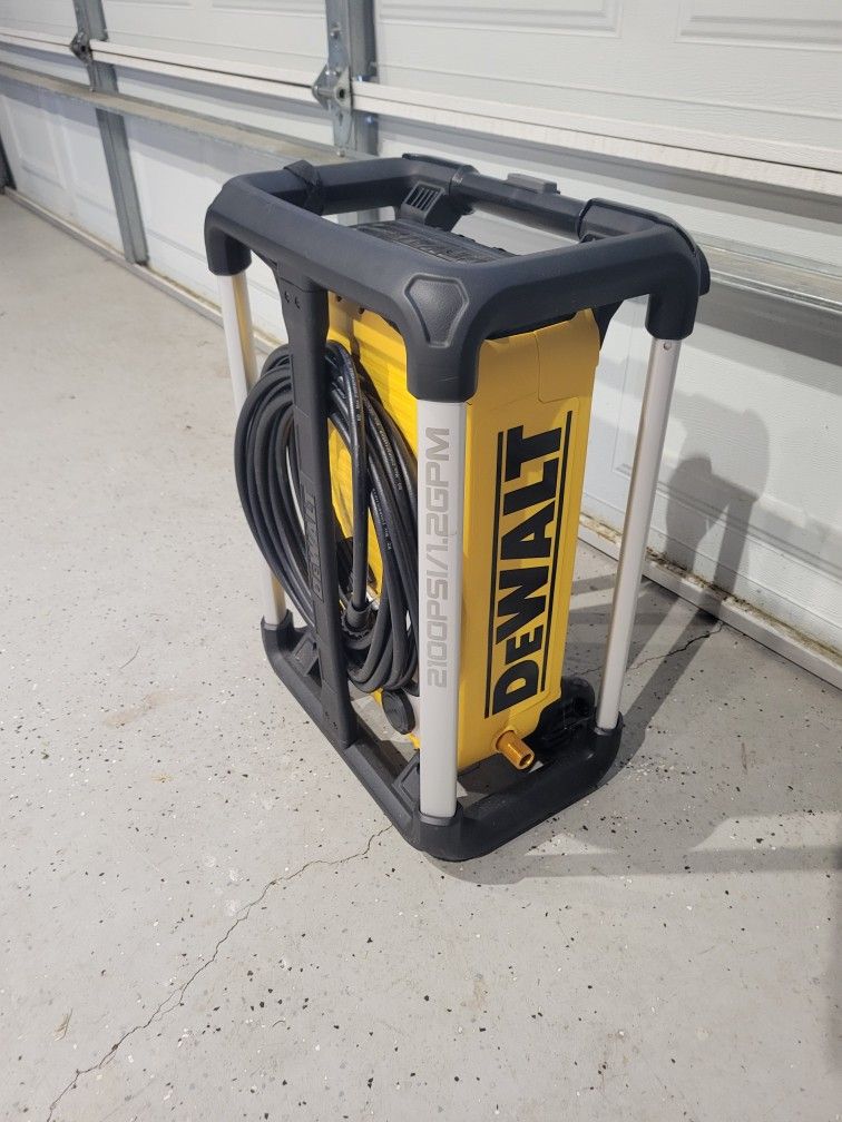 Dewalt Electric Pressure Washer Used Once