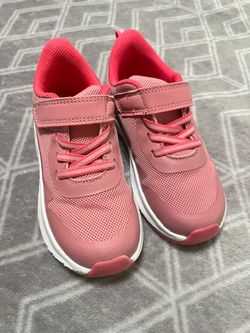 Gently Used Girls Sneakers $2