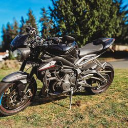 2018 Triumph Street Triple RS 