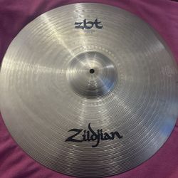 SIX ZILDJIAN AND PAISTE CYMBALS