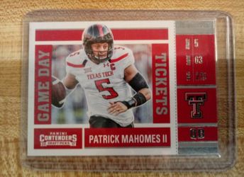 Patrick Mahomes Rookie Card MINT