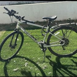 Specialized Sirrus Bike w/ Child Seat – Ready to Ride – $450