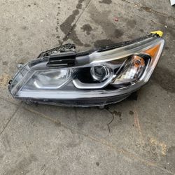 2016-2017 Honda Accord Driver Headlight
