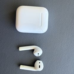 Apple AirPods (Gen 1) - Charging Case + Left Earbud (Right one silent)